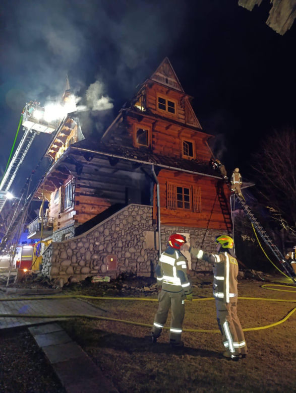 Pożar domu na Krzeptówkach w Zakopanem