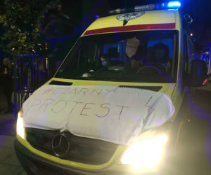 Strajk kobiet w Sosnowcu. Tłumy na ulicach! Wsparcie karetek, medyków i taksówkarzy