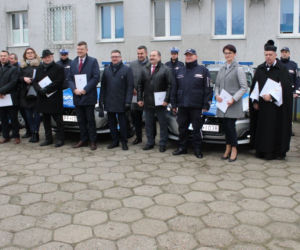 Nowe radiowozy marki Hyundai w Łowiczu