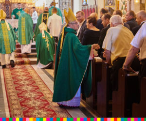 Bobrówka. Abp. Sławoj Leszek Głódź przyjechał w rodzinne strony. Obchodził ważną uroczystość [ZDJĘCIA]