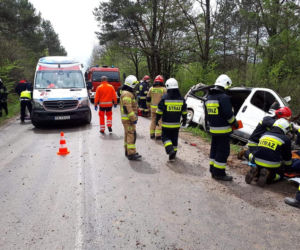 Dramatyczny wypadek busa pod Kielcami