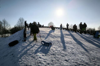 Mężczyzna potrącony przez sanki. Na miejscu była policja