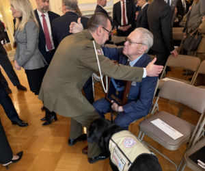 Wręczenie Krzyża Wielkiego Orderu Zasługi RP rodzicom Michaela Ollisa w Waszyngtonie, DC