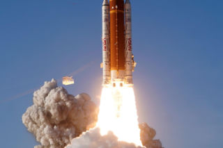 Wystartowała misja Księżycowa! Pierwsza od 53 lat