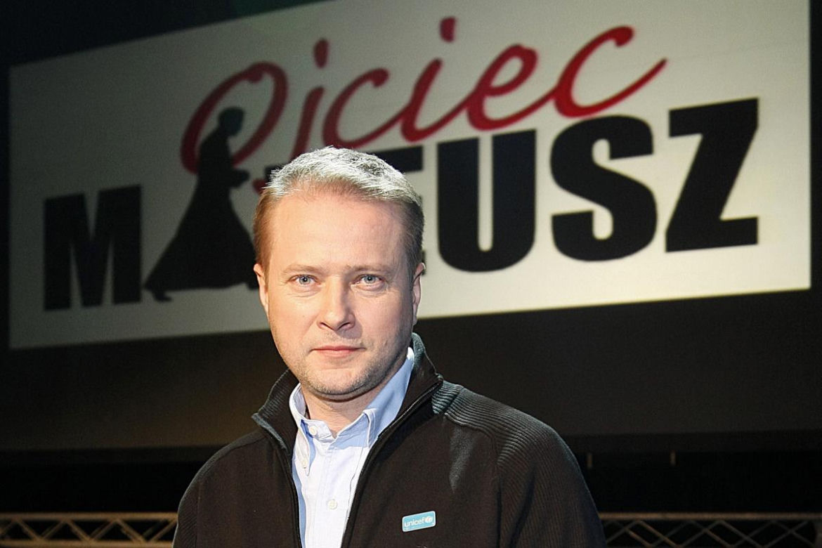 Od "Na dobre i na złe" po "Ojca Mateusza". Tak na przestrzeni lat zmieniał się Artur Żmijewski
