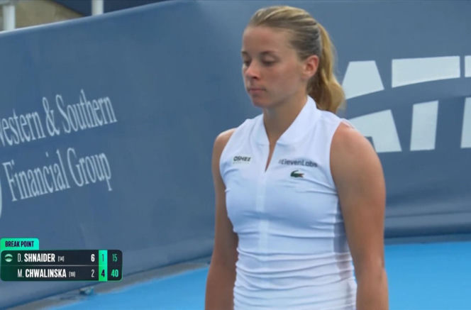WTA Cincinnati: Maja Chwalińska prowadziła z Rosjanką 4:1, nagle katastrofa. Bolesna porażka