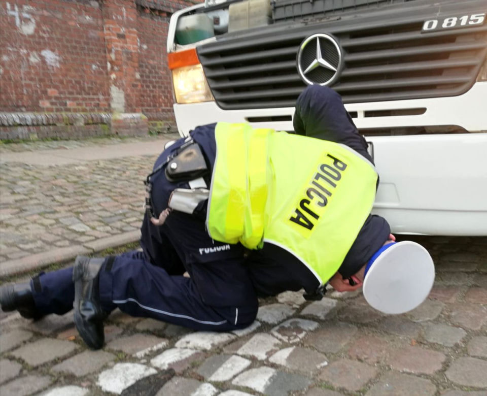 Kontrole autokarów podczas ferii zimowych