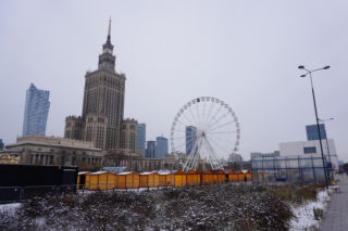 Wspiął się na diabelski młyn w samym centrum Warszawy. Policja zatrzymała 15-latka