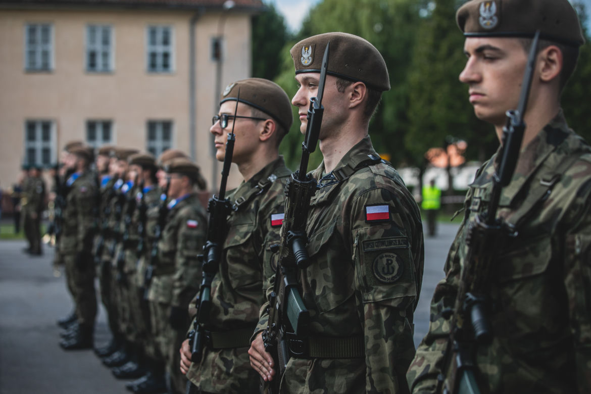 Przysięgę wojskową w Braniewie złożyło prawie 60 ochotników