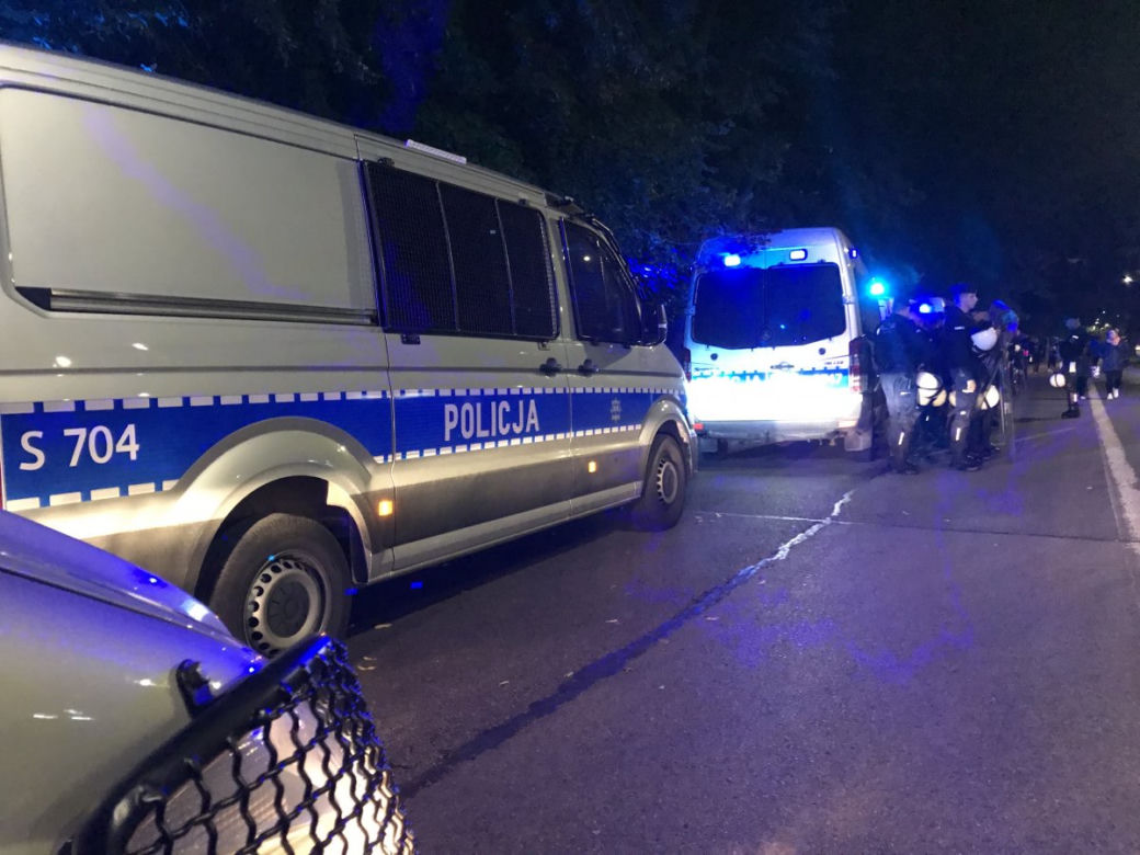 Kraków. Posypały się mandaty po meczu Wisła-Legia. Kibiców pilnowało 500 policjantów