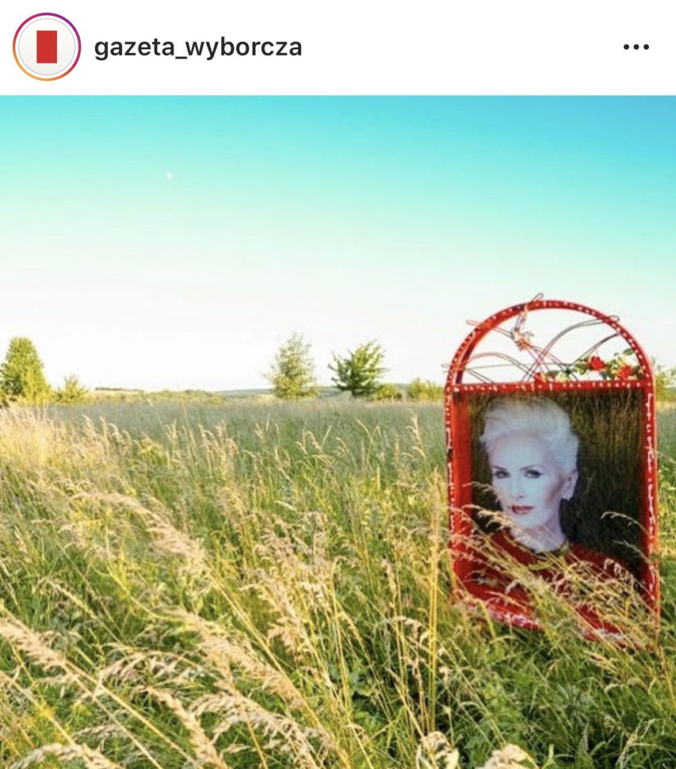 Przenieśli grób Kory