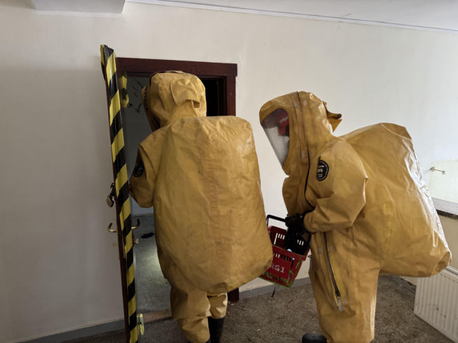 Potężne manewry strażaków na Pomorzu. Do akcji weszły psy ratownicze i policyjni antyterroryści