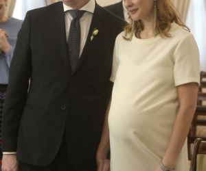 O mnie się nie martw 2 sezon odc. 9. Wiktor Zarzycki (Andrzej Zieliński), Beata Walicka (Marta Ścisłowicz)