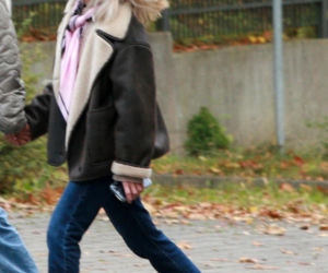 Mama Julii Wieniawy za rękę z 33-latkiem
