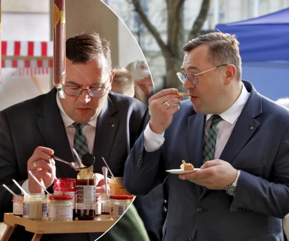 Minister rolnictwa degustował świąteczne frykasy. Nie mógł się oprzeć