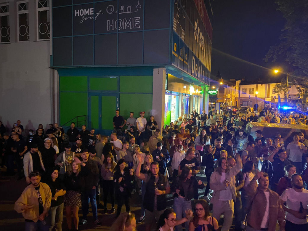 Tak się bawiliście podczas koncertu donGURALesko i DJ Soina w Zielonej Górze. Szukajcie się na zdjęciach