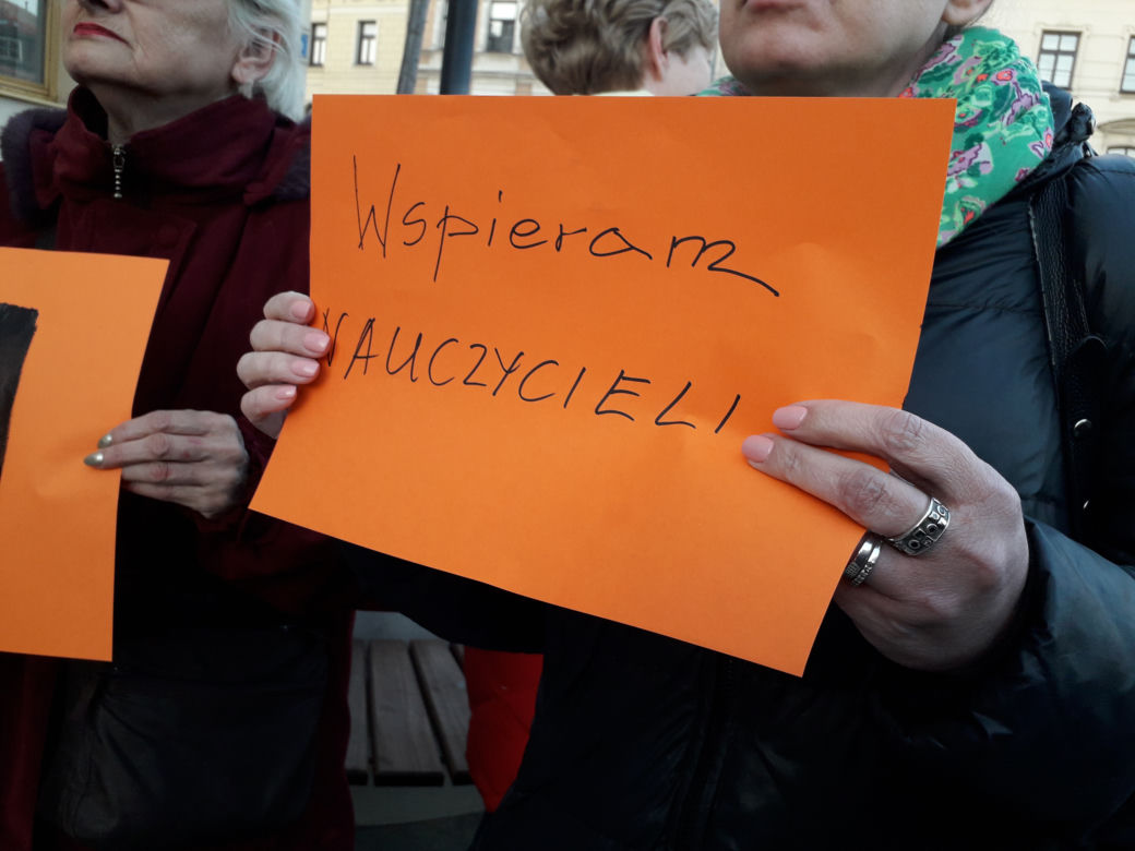Pikieta poparcia dla nauczycieli