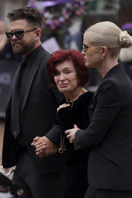  Ozzy Osbourne pogrzeb
