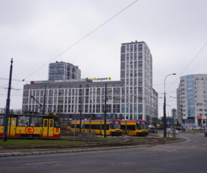 Dziś tak wygląda miejsce po dawnym Uniwersamie Grochów