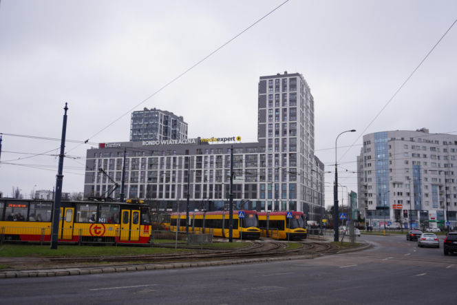 Dziś tak wygląda miejsce po dawnym Uniwersamie Grochów