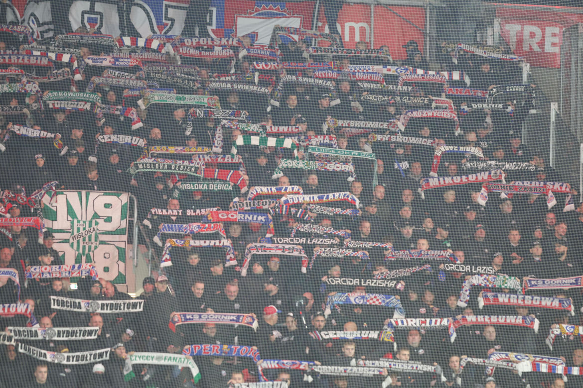 Widzew Łódź - Górnik Zabrze: Zdjęcia kibiców i zawodników z klasyku w ramach 12. kolejki PKO BP Ekstraklasy