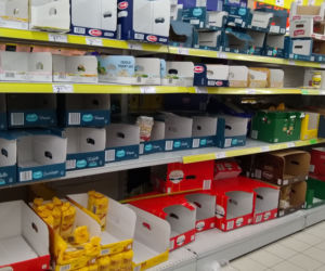 Ogromna PANIKA w sklepach. Znikają wszystkie produkty