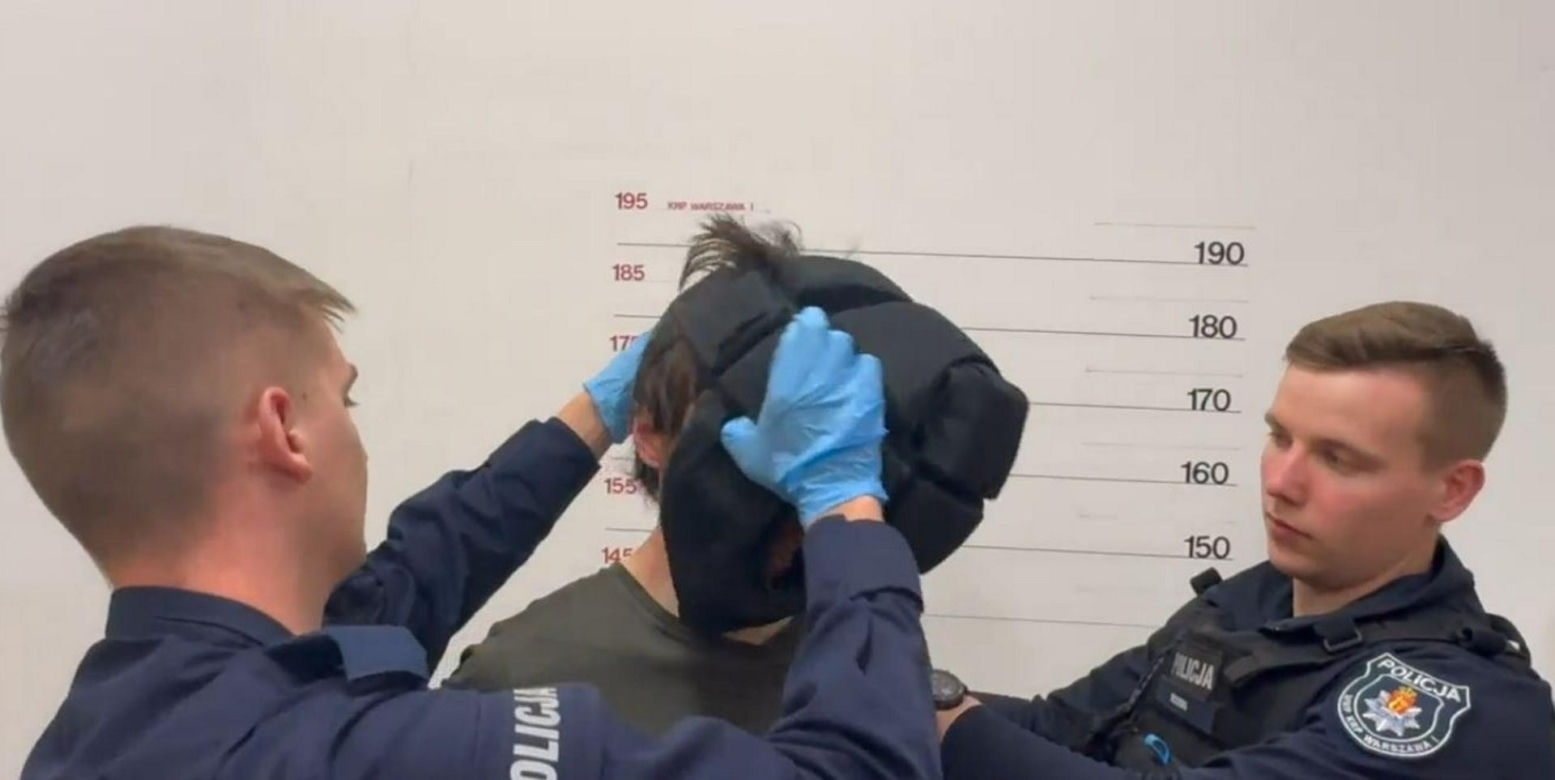 Zabójstwo na kampusie UW. Policja opublikowała wstrząsające nagranie. Pokazali wszystko