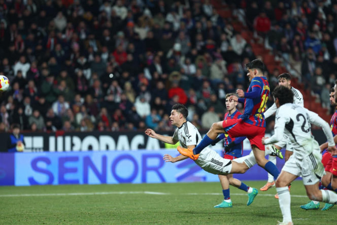 Barcelona w pół finale Pucharu Króla