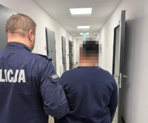 Zmasakrowali 51-latka kastetem i okradli! Trójka bandytów zatrzymana