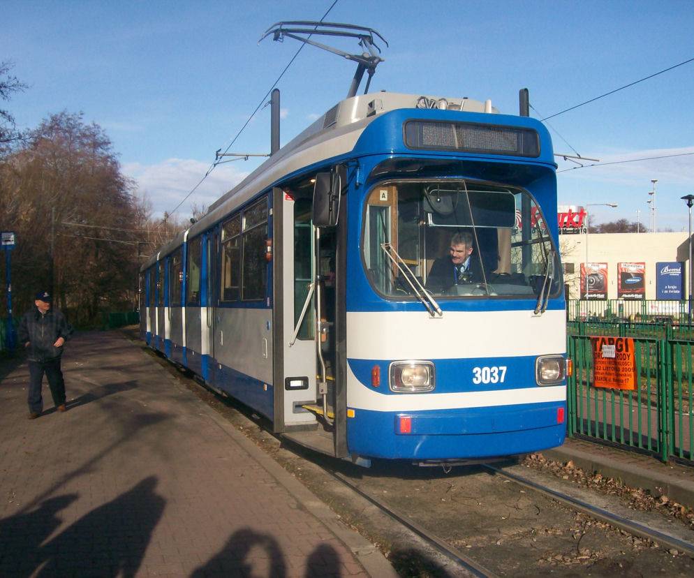 Kraków: Awaria energetyczna na ul. Witosa. Nie kursują tramwaje