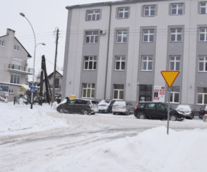 Zima nie odpuszcza. Pogodowy armagedon w podkarpackich miastach [ZDJĘCIA]