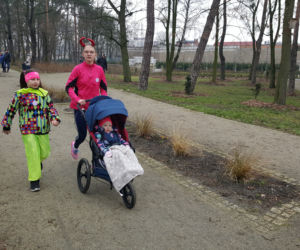 Grudziądzanki celebrowały swoje święto w biegu.  Ponad 400 pań imprezowało w Parku Miejskim