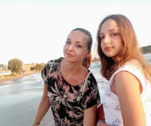 Dziecko zasłabło. Wyrzucili je z samolotu