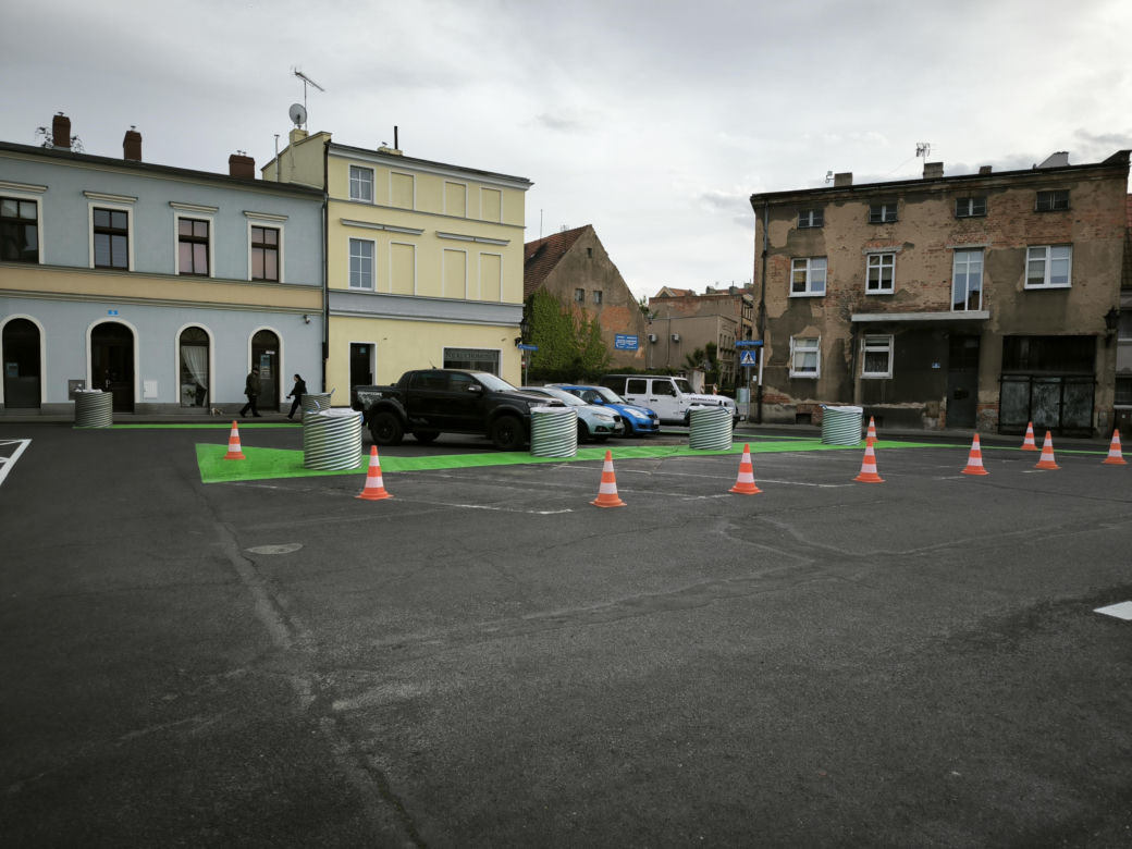 Plac Powstańców w Lesznie 