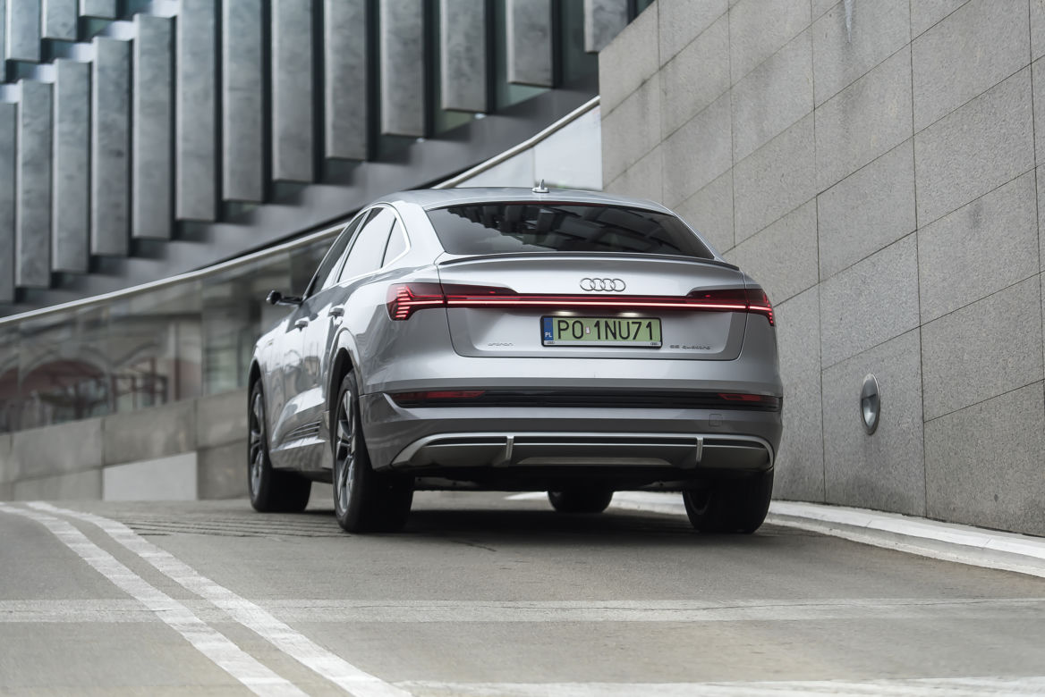 Audi e-tron Sportback S Line 55 quattro 