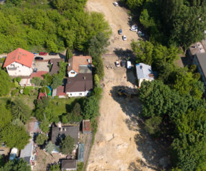Przebudowa ul. Białołęckiej: Dom do wyburzenia pod inwestycję za 100 mln zł