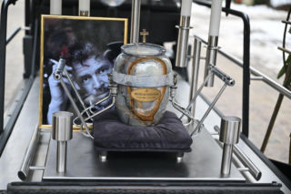 Pogrzeb Ireneusza Pastuszaka. Szokujące, co znalazło się obok urny