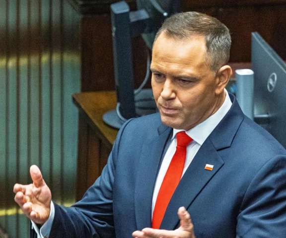 Ograniczyć weto prezydenta? Polacy zabrali głos