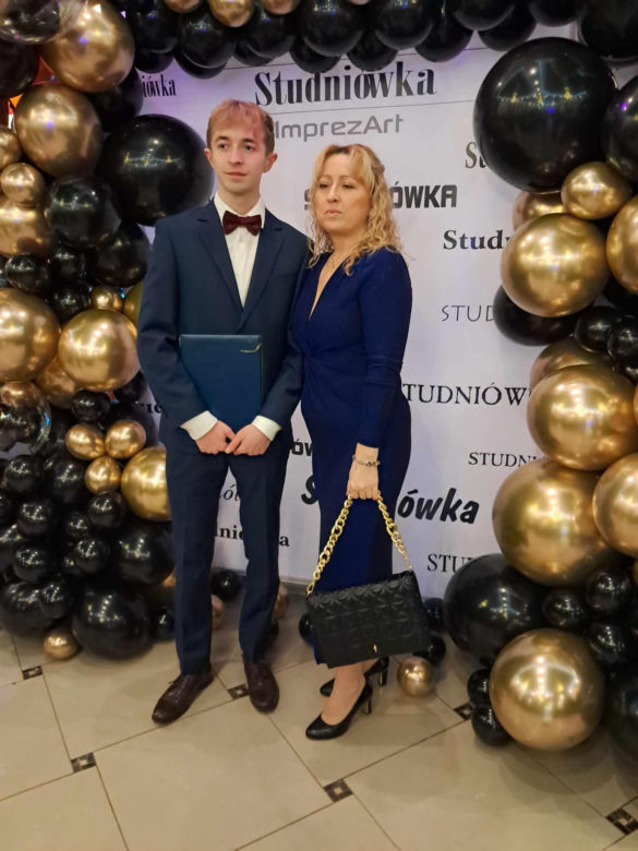 Studniówki 2025. Tak bawili się maturzyści ZDZ w Starachowicach