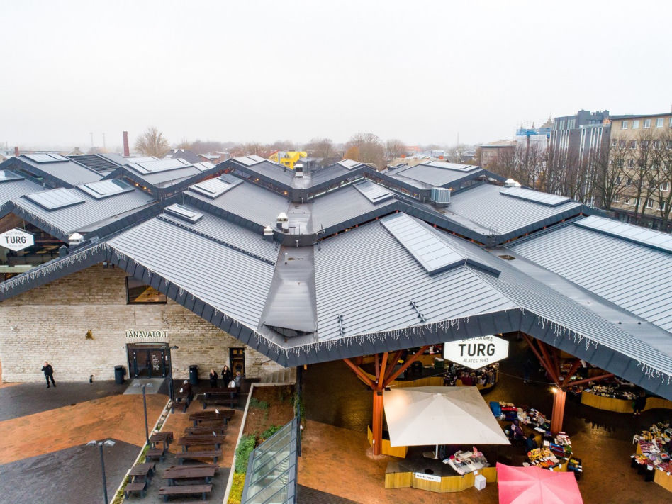 Targowisko Baltic Station w Tallinie