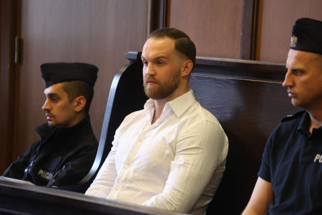 "Skazał matkę na dożywocie cierpienia". Prokurator chce 25 lat więzienia dla Dawida M. Zabóstwo na Nowym Świecie