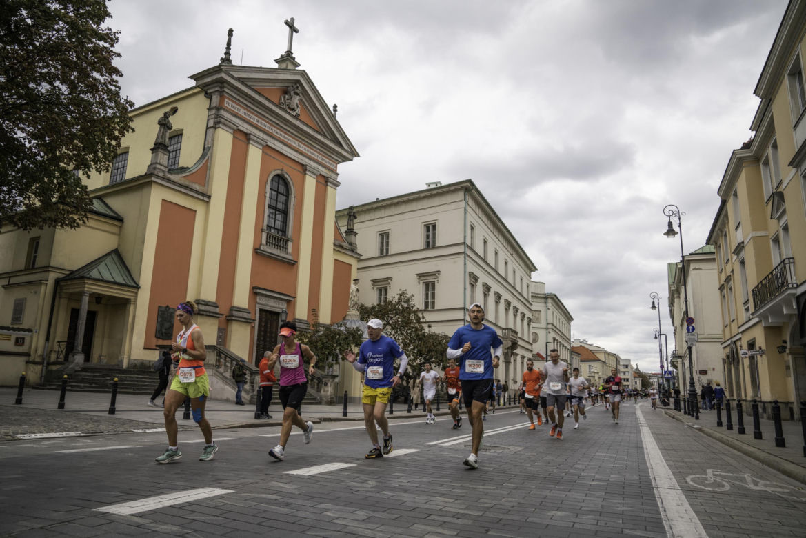 Cała Warszawa będzie żyła bieganiem. Przed nami trzy dni sportowych emocji podczas 48. Maratonu Warszawskiego