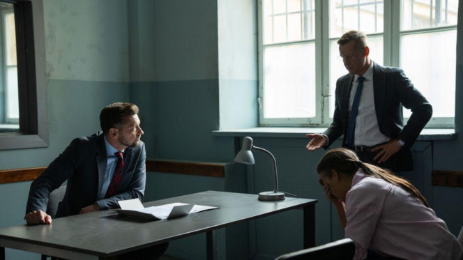 M jak miłość odc. 1893. Prokurator (Marcin Kaleta), Magda (Anna Mucha), Piotrek (Marcin Mroczek)