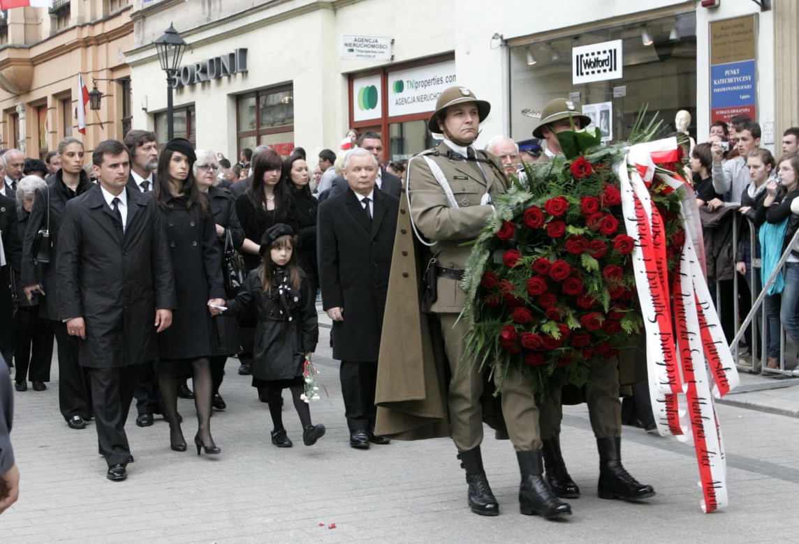 Pogrzeb Lecha i Marii Kaczyńskich w Krakowie, 2010r.