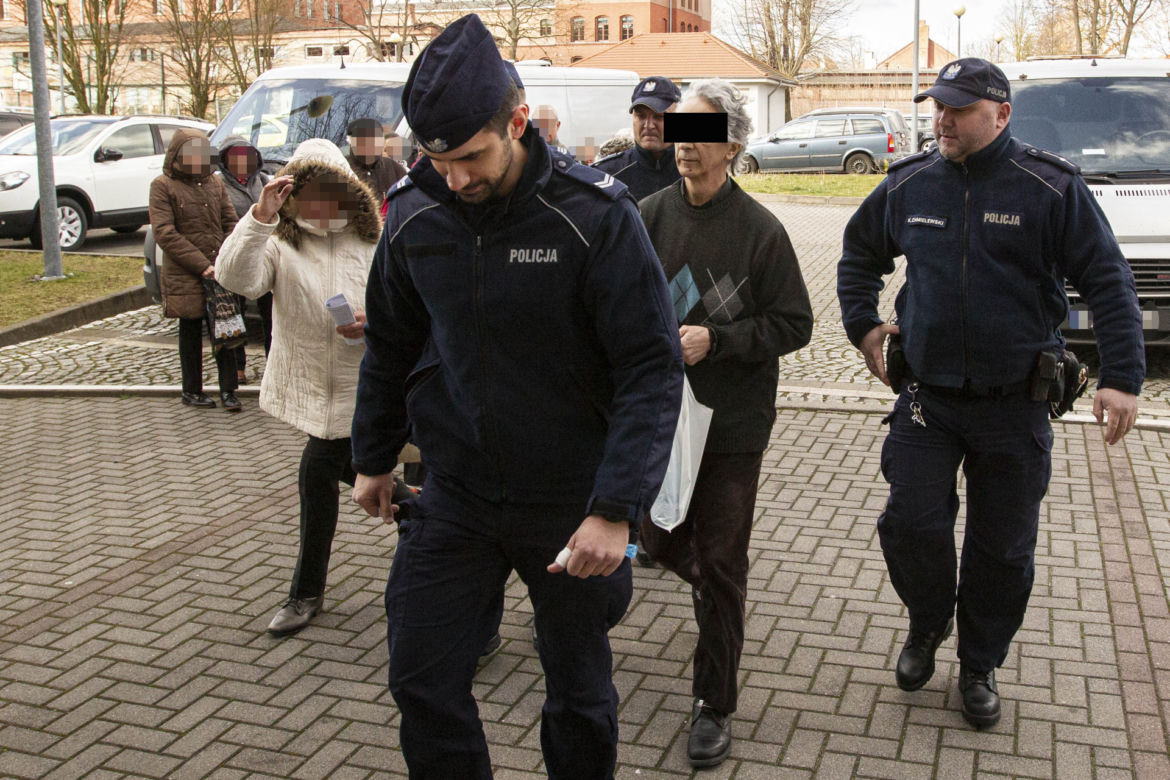 Skrócili pedofilowi wyrok, znów wróci do dzieci?
