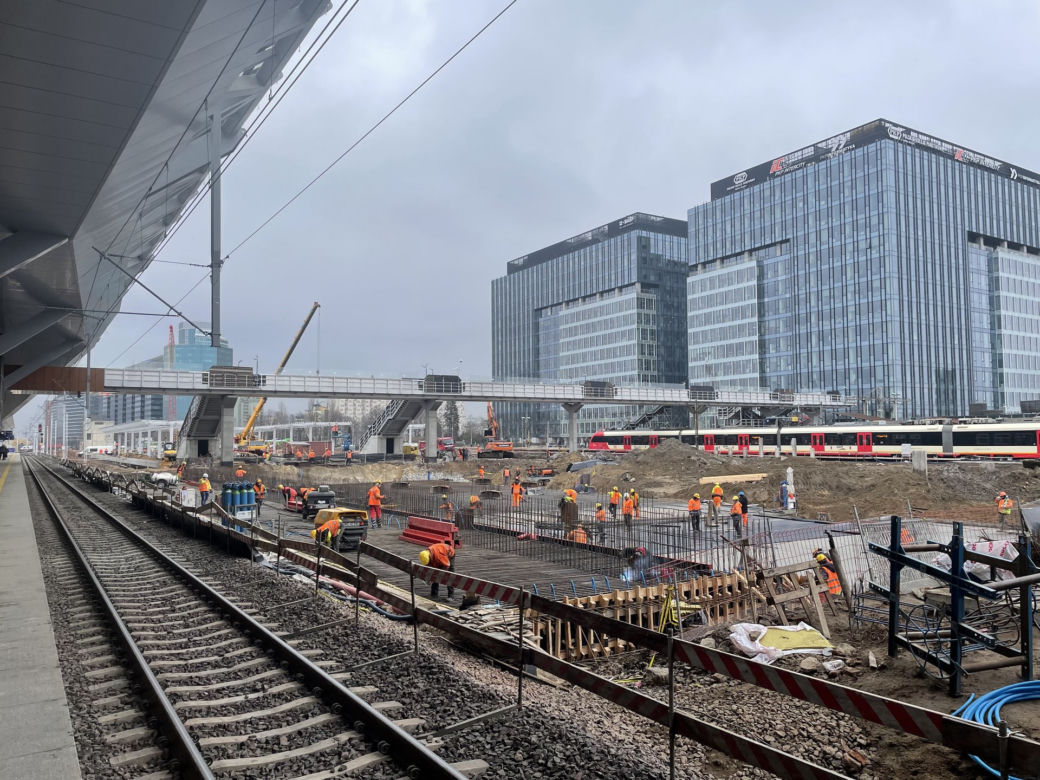 Prace budowlane na stacji kolejowej Warszawa Zachodnia