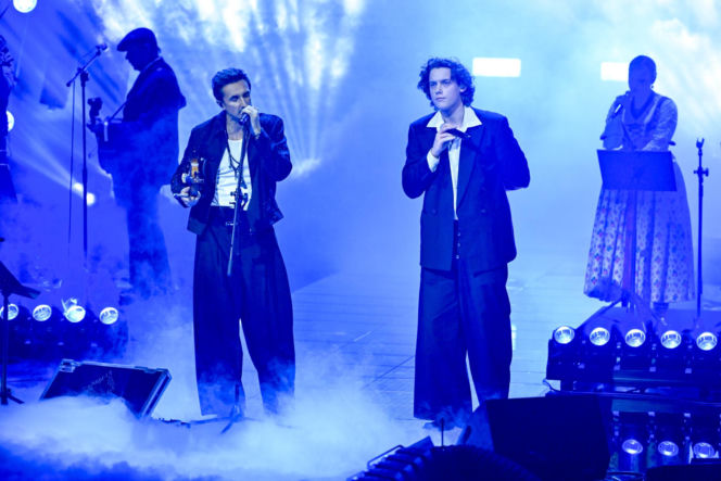 Co ona ma na sobie?! Szroeder wyglądała jak w firance z PRL-u