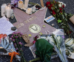 Rozpieszczony syn zamordował legendę Hollywood i swoją matkę. 18 razy był na odwyku, ludzie się go bali