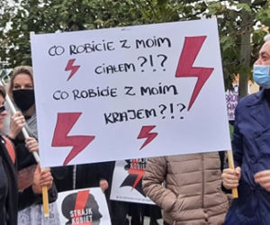 Strajk Kobiet we Wrocławiu. Protest przeciw zakazowi aborcji