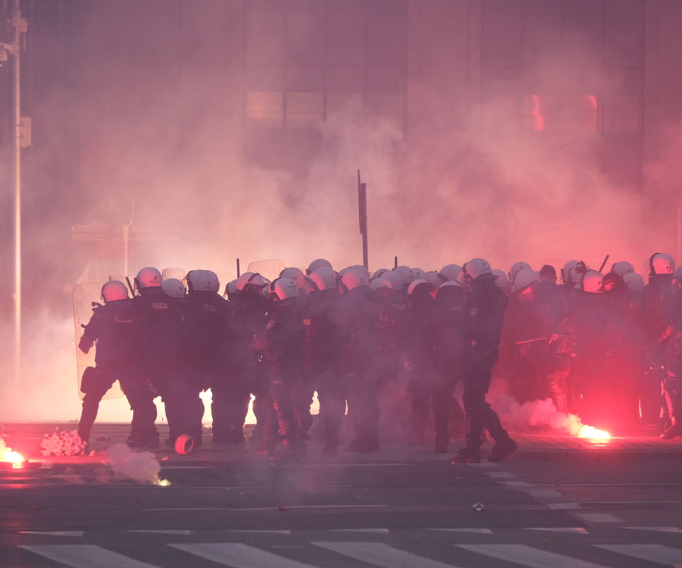 Marsz Niepodległości 2021: TRASA. Którędy przejdzie marsz 11 listopada w Warszawie?